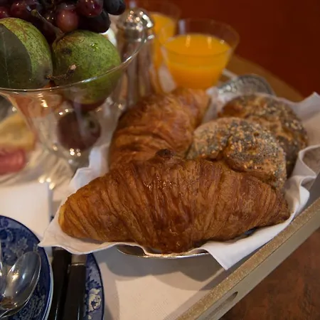 Bed & Breakfast Two In Bruges