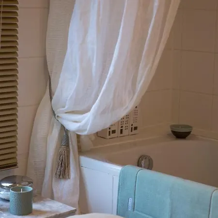 Two In Bed & Breakfast